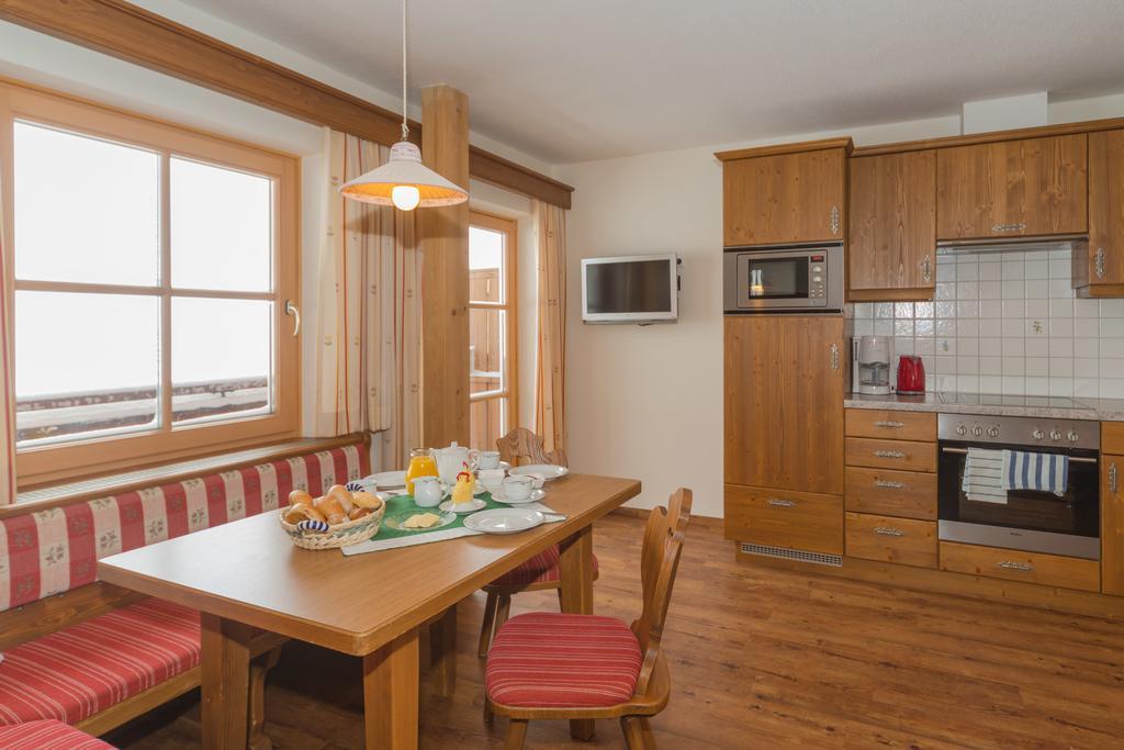 Apartament Gloesalm Ramsau am Dachstein Pokój zdjęcie