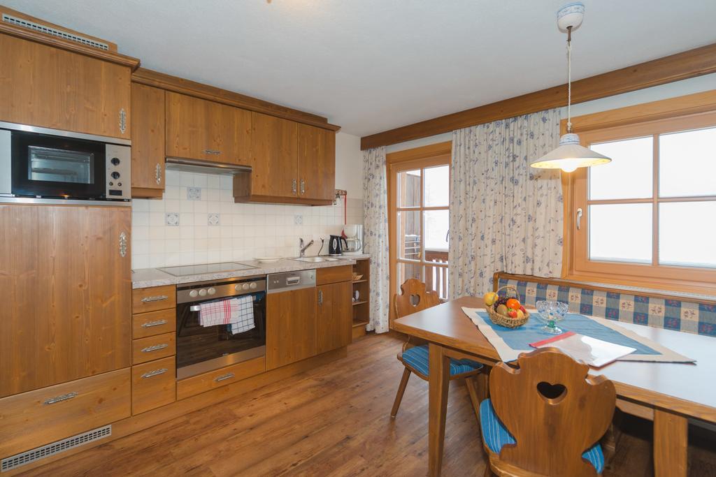 Apartament Gloesalm Ramsau am Dachstein Pokój zdjęcie